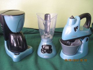  CHILDS PLAY KITCHEN APPLIANCES POTTERY BARN MIXERBLENDER COFFEE MA
