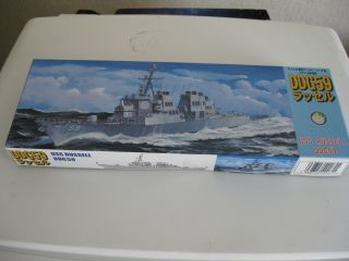 USS Russell DDG59 Plastic Model SHIP1 700 by Fujimi