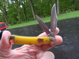 Klaas Kissing Crane Swayback Yellow Handle Knife KC3227