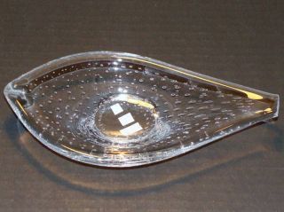 Vicke Lindstrand Kosta Boda Signed Studio Art Glass Fish Dish Bowl
