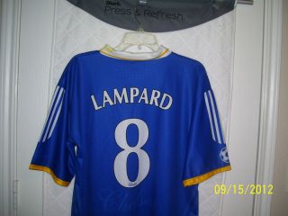 PRE OWNED CHELSEA SOCCER JERSEY LAMPARD 8 SIZE XL GOOD CONDITION MADE