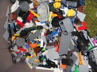  Lego LEGOS HUGE Lot Bulk 20 lbs ASSORTED pieces STAR WARS LEGO CITY