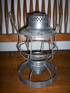 Lehigh Valley Railroad Weighted Base Adlake 100 Lantern LVRR
