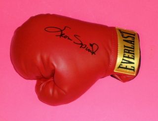 Leon Spinks Signed Everlast Boxing Glove Exact Proof