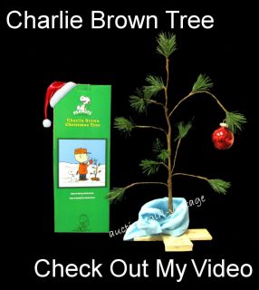  Brown Christmas Tree Peanuts Snoopy Linus Blanket FAST SHIP 24 in