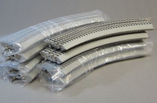 Lionel FasTrack Train Track Curves 16 Curve Lot 6 12015