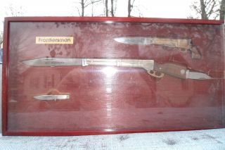 Vintage Parker Frontiersman Winchester Colt Gun Bowie Knife Collection