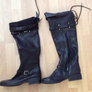 Me Too High Shaft Black Leather Boots