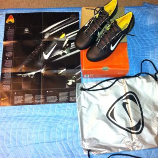 Nike Mercurial Soccer Shoes Vapor II R9 CR7 SG RARE Size 10 5 UK 9 5