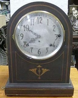 Antique Seth Thomas wood mantel clock .Working 8 day time / sonora