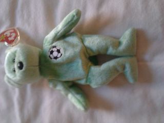 Kicks Beanie Baby   In excellent condition