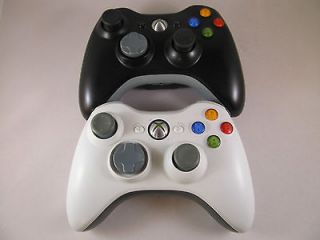 Lot of two XBox 360 Wireless Controllers