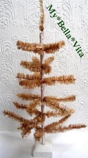 WONDERFUL Primitive Antique Pink/Red Chenille Feather Christmas Tree