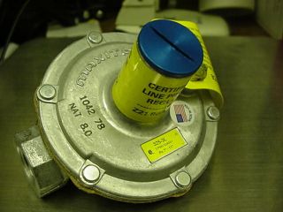 Maxitrol Gas Pressure Regulator Natural Gas 325 3L 1/2 NPT 7 11 Water