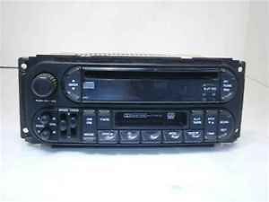 2002 Dodge Ram 1500 CD Cassette Radio Player OEM LKQ (Fits 2002 Jeep