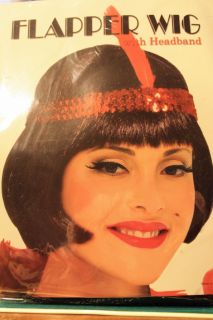 Flapper Wig with headband (1920s, 1930s)   great accessory to my many