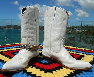 VINTAGE 1960s 70s original Chelsea White Leather Cowboy Boots Size 8 8