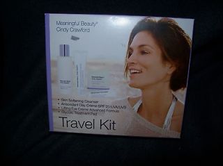 Meaningful Beauty Cindy Crawford Travel Kit 4 PIECE CLEANSER DAY CREAM