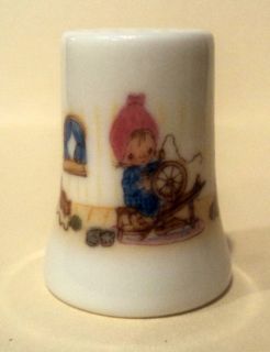 Hallmark Betsey Clark Porcelain Thimble Betsey at Spinning Wheel
