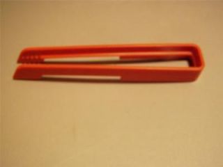 Collectible Tupperware Toaster Tongs Gadget (Orange)