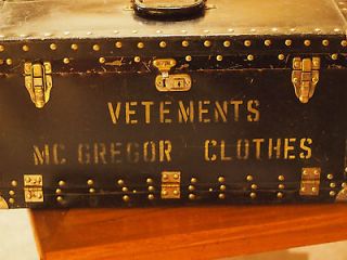 Vintage suitcase MC Gregor clothes vetements salesman sample case