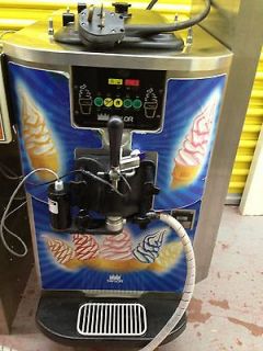  27 AIR COOLED Single PHASE yogurt ice cream machine & Flavor Burst