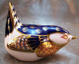 Royal Crown Derby   Imari Paperweight – Wren – Condition A1