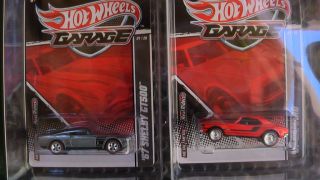 Hot Wheels Garage Ford vs GM 67 Shelby vs 67 Camaro New