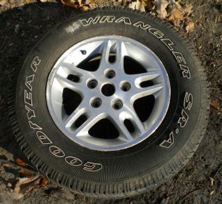 Goodyear Wrangler SR A Tire Rim 245 70 16 106s Slightly Used