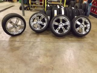 Set of 4 18 KMC Wheels