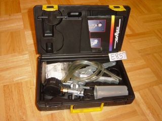 BLUE POINT TOOLS SOLD BY SNAP ON TOOLS AUTOMOTIVE VACUUM TEST KIT