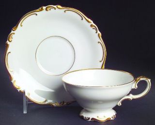 Heinrich   H&C 16209 Footed Cup & Saucer Set, Fine China Dinnerware   Fanny Elss