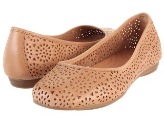Clarks Plush Bea Womens Flat Shoes (Brown)